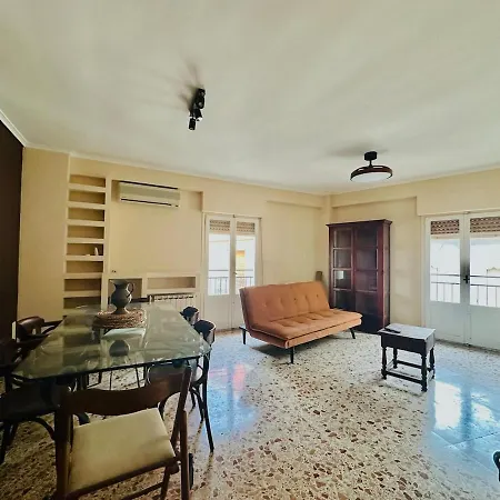 Centre, Old Town, Steps From Postiguet Apartment Alicante