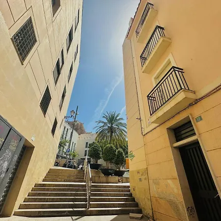 Apartment Centre, Old Town, Steps From Postiguet *